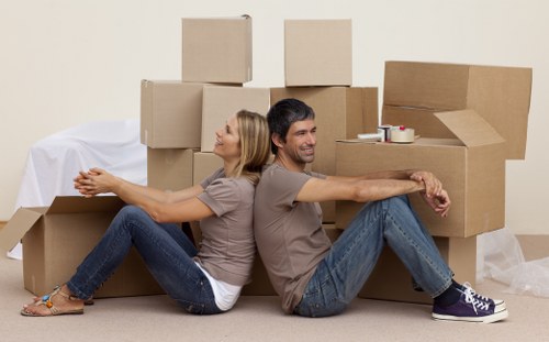 Business relocation packing and unpacking services in Chelsea
